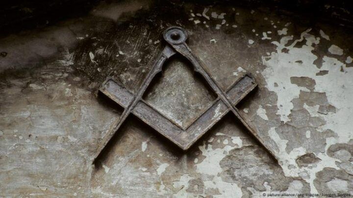 Pandangan Islam terhadap Gerakan Freemason